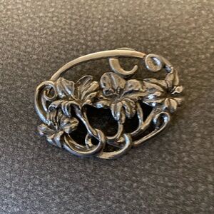 Elegant Silver Floral Brooch